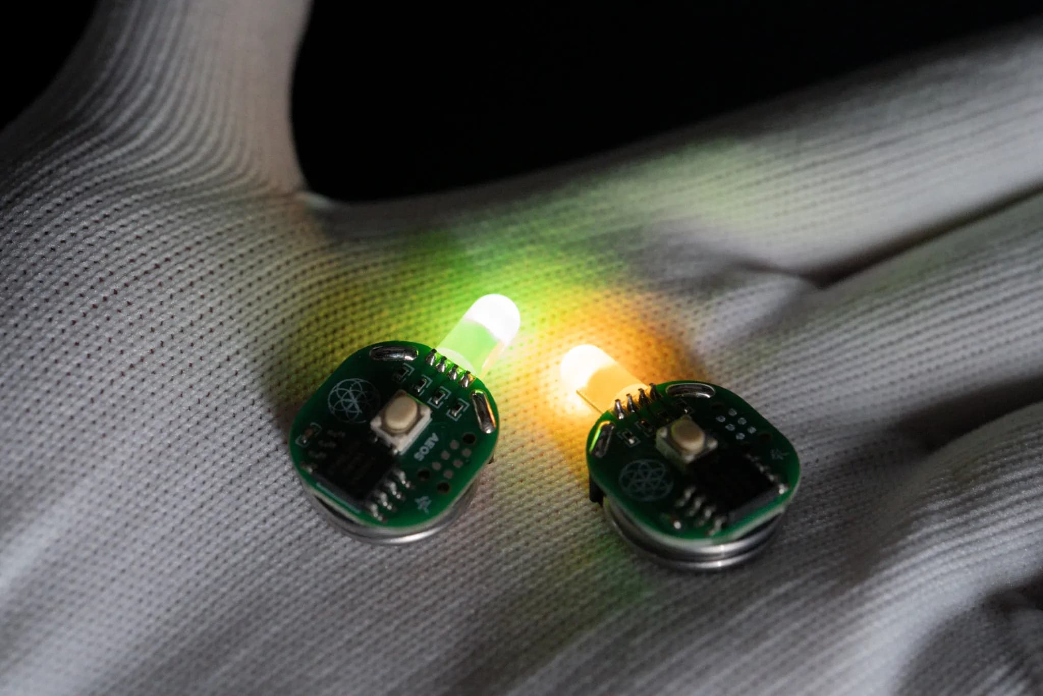 Aeos Glove Set - All-Night Performance Feature Image